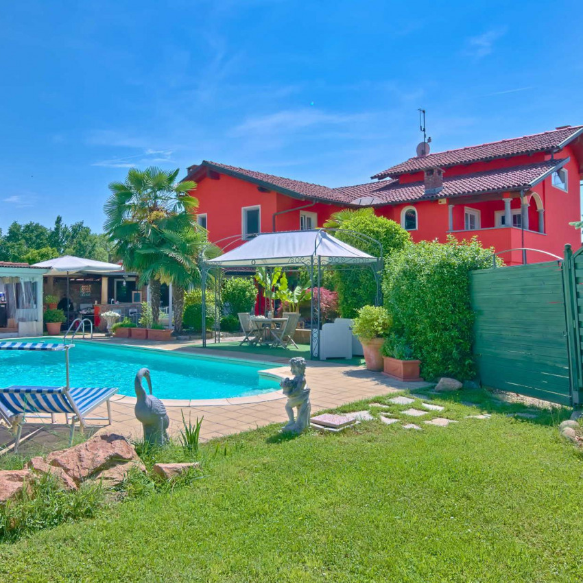 Villa unifamiliare 450.00 m² a Cossato in Via per Castelletto Cervo,413
